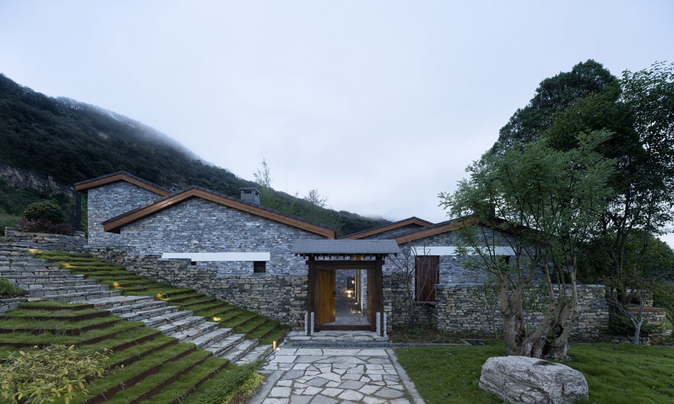 北海旅游景区酒店设计方案 — 第2张