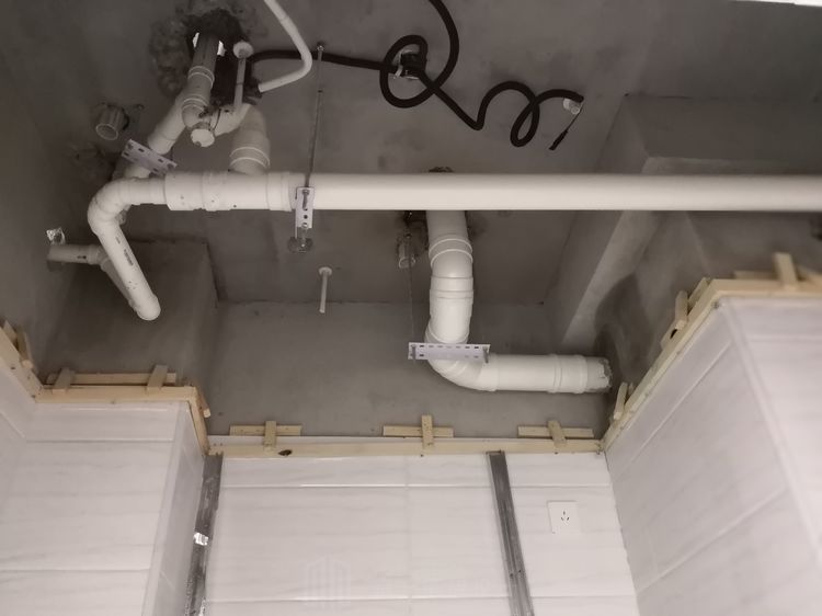 酒店过道装修施工现场