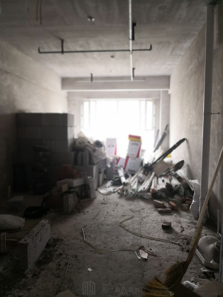 酒店客房装修施工现场图片